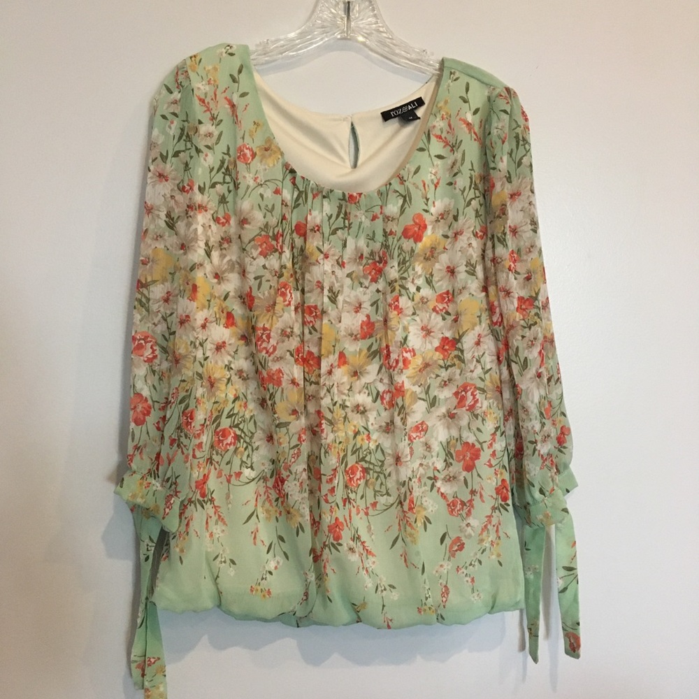 Roz & Ali Dress Top